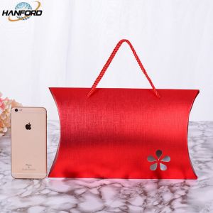 Ultraportable Holiday Gift Box Packaging