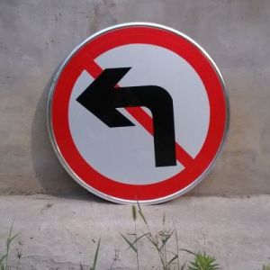 High Visibility Road Security Aluminum Board Traffic Sign in Parking