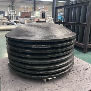Customization Size Non-ferrous Melting Crucible with Pouring Nozzle for Seamless