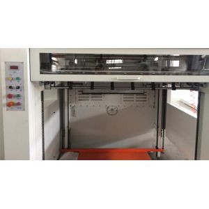 Flatbed Creasing Corrugated Carton Die Cutting Machine