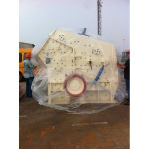 Mining Equipment Quarry Horizontal Impact Crusher Simple Structure 200 T/H