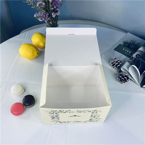 Light Yellow Delicate Small Cake Cardboard Boxes For Gifts
