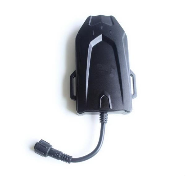 New IP66 Waterproof 3G WCDMA Vehicle GPS Tracker Realtime Locate GPS locator Remote cut oil or circuit supported