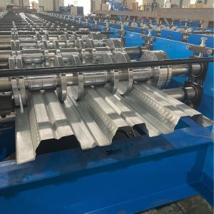 Hydraulic Cutting Sheet Metal Roll Forming Machines PLC Control 13-18 Stations