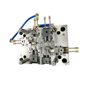 SPI-A1 Multi Cavity Submarine Gate Injection Molding