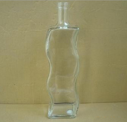 Buy Fancy Liquor Glass Bottle With Screw Cap 500ml at wholesale prices