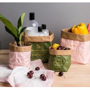 Eco-friendly Tyvek Paper Cosmetic Bag Light Customized Makeup Bag Travel