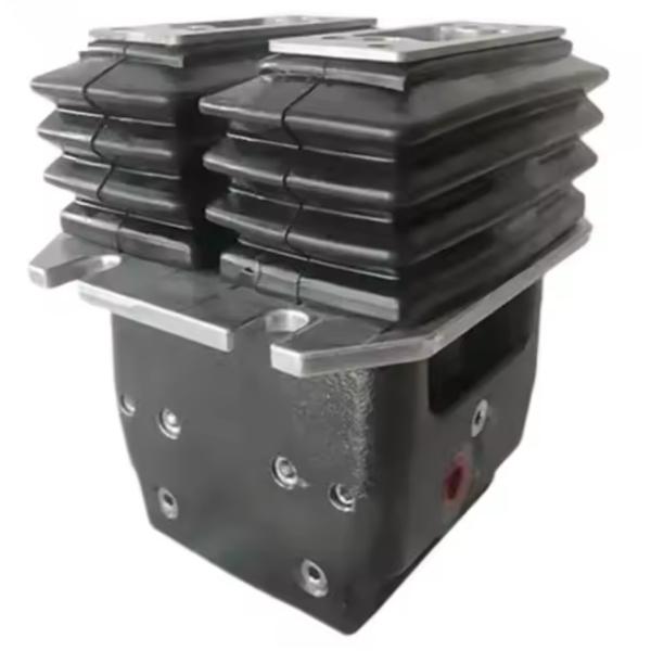 Excavator Spare Parts Excavator SK200-8 Foot Pedal Valve YN30V00106F2