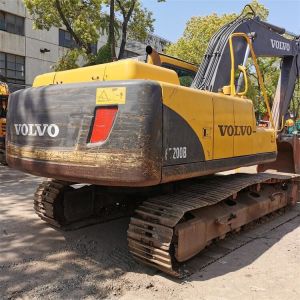 0.85 m3 Bucket Capacity Used 20 Ton Volvo 200B Excavator with Original Hydraulic