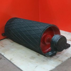 Temperature Resistant 10mm Rubber Lagging Pulley Conveying Large Stone