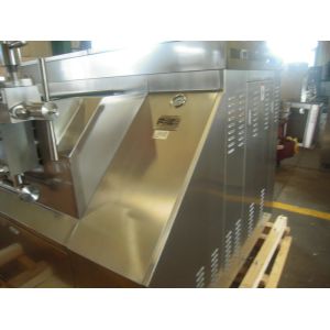 Food Industry Small 500 L/H Homogenizer Machine For Milk