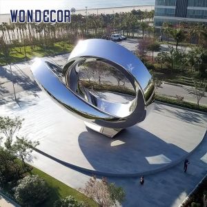 Abstract Stainless Steel Ring Sculpture of Modern City Street Architecture