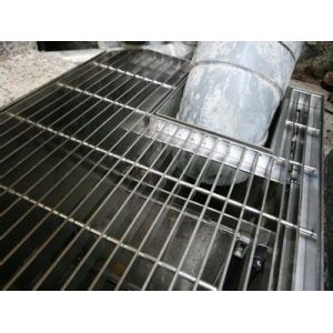 China Platform 30x50mm 5mm Stainless Steel Bar Grating on sale