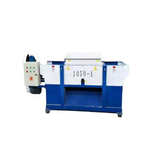 One Axis 1700kg 300kg/H Wood Shaving Making Machine