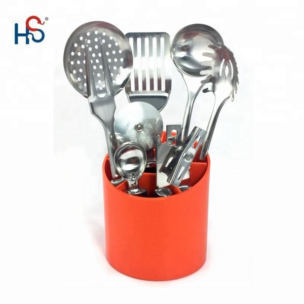 6-Piece Coloured Cookware Set for Classical Cooking Tools in Carousel Kitchen Utensils