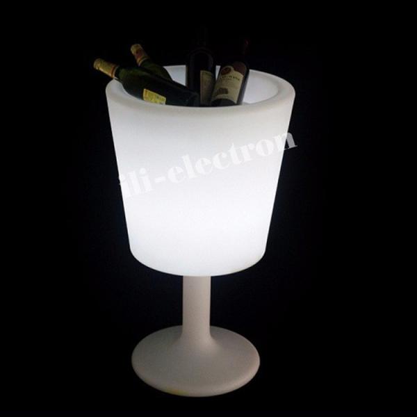 Wireless Plastic LED Ice Bucket Cup Shape 16 Colors Change For Champagne