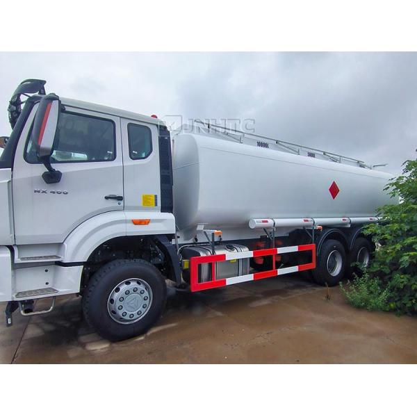 SINOTRUK HOHAN 6X4 Fuel Delivery Diesel Tanker Truck For Sale