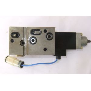 KOBELCO K3V112 hydraulic pump solenoid