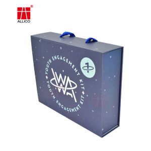 Folding Packaging Cardboard Boxes Magnetic Closure Gift Box Customized
