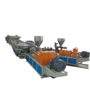 Quality High efficient compounding extruder Wood plastic foam making machine 37kw + 55kw for sale