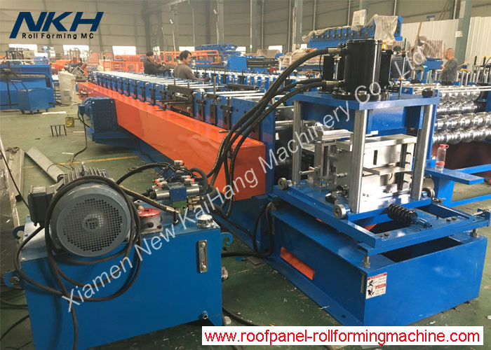 Classic Design Z Purlin Roll Forming Machine For Multi Sizes Z Purlin