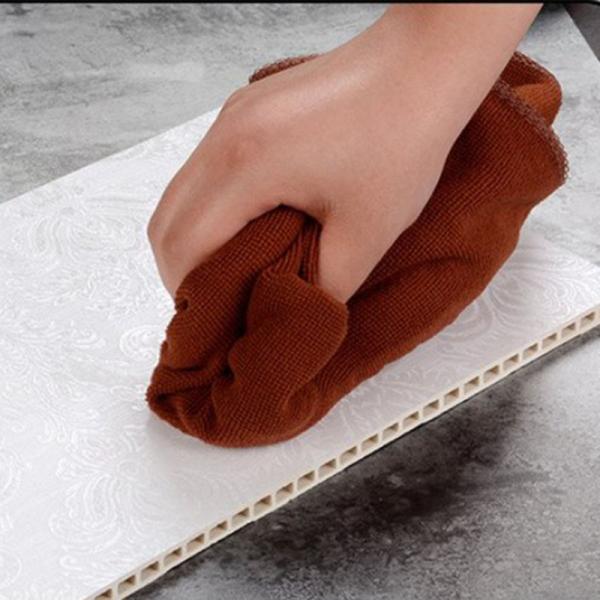 Polyvinyl Chloride White Laminate Skirting Board Moisture Resistant