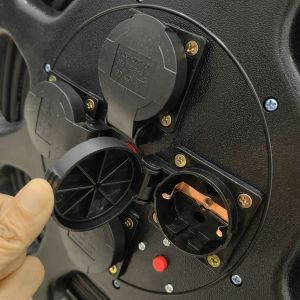 4 Universal Sockets IP54 Retractable Cable Reel Customized Length Extension