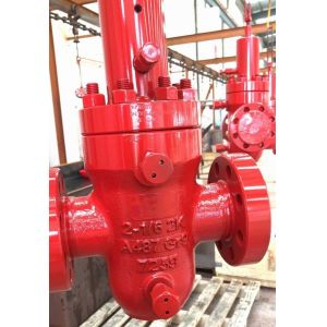 4 inch 5000psi Wellhead Assembly , SPM DEMCO Mud Gate Valves