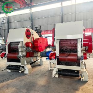 China Powerful 235HP Diesel Engine capacity Wood Chipper Machine for Large-scale Wood Processing on sale