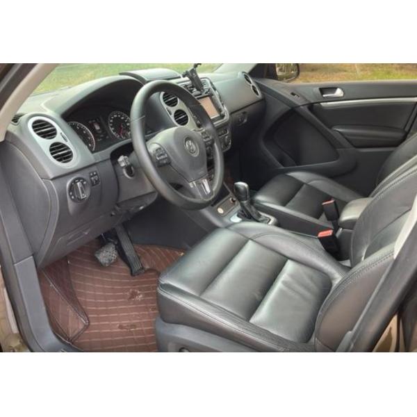 Tiguan 2015 1.8TSI Automatic 2WD Luxury Model SAIC Volkswagen Compact SUV Gasoline 1.8T 160HP L4 6-speed Manual
