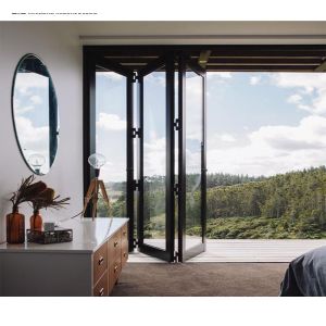 Studio-Grade Folding Window Replicating Traditional North-Facing Illumination