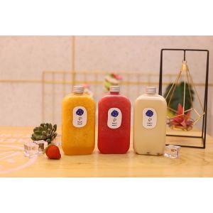 Square and Round Bubble Tea Jugs for Customer Requirements
