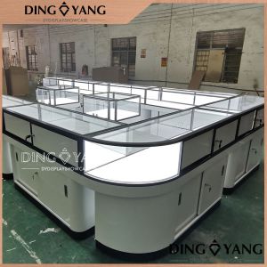 OEM Durable Jewelry Showcase Display Furniture With Long Life Time