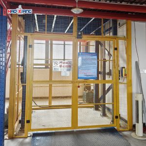 China Customizable Goods Platform Lift Steel Hydraulic Goods Lift on sale