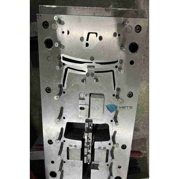 Hardware stamping parts, stainless steel stamping deep drawing parts processing, bending, welding, tapping, processing precision.