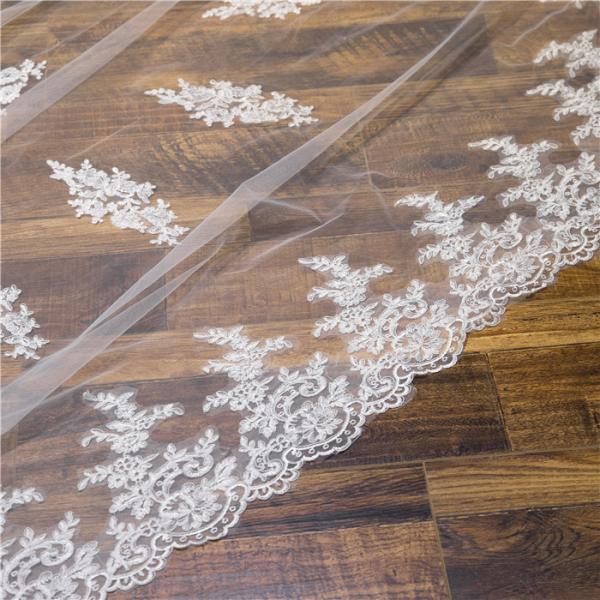 New Styles Customized Two Layers Appliqued Lace 3.5m*1.8m Tulle Bridal Wedding White Veil With Hair Comb