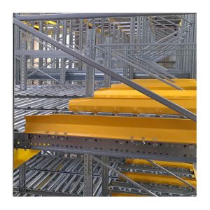 Heavy Duty Gravity Flow Rack System Warehouse Shelving For FIFO Product