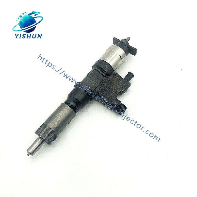 Quality New Injector 095000-8903 095000-8901 095000-8902 8-98151837-3 DLLA158P1096 for 4HK1/6HK1 Diesel Fuel Type for sale