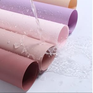 Flower Packaging Solution Waterproof Paper Sheet with Solid Plastic Cellophane