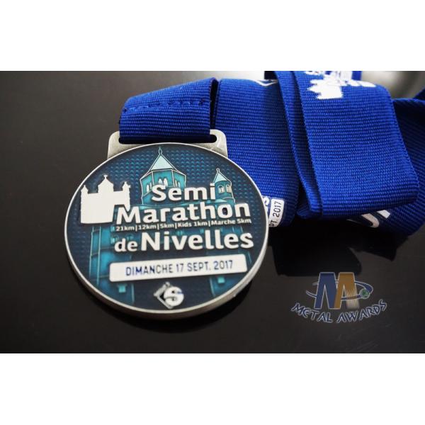 Transparent Color Zinc Alloy Award Medals Antique Silver Plating With Ribbon