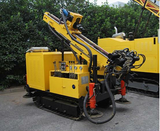 Buy Small Size Anchor Drilling Rig , Drilling Rig Machine Good Disassembility Separate Group Design at wholesale prices