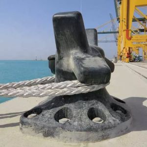 Heavy Duty Mooring Cast Iron Bollard 100 Tons For Boat Dock Ship Berthing