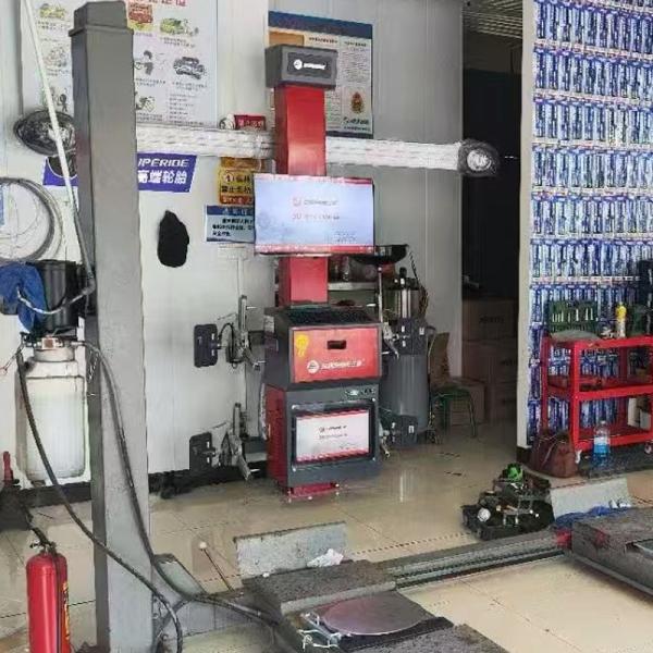 Buy SUNSHINE 3D Automotive Alignment Machine Portable Alignment Machine Semi Alignment Machine  with central integrated unit at wholesale prices