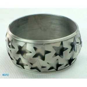 Quality 2012 Hanging jewelry organizer metal bangles with rhodium plated for sale