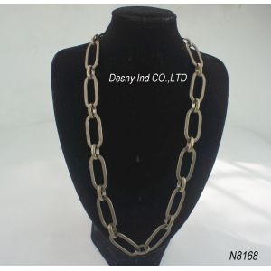 Fashion Copper Alloy Jewelry Antique Bronze Necklace with Plastic Beads Main