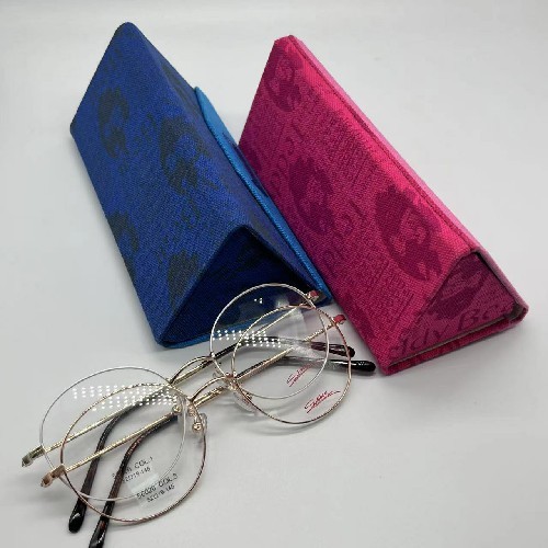Foldable Triangular Metal Eyewear Case Fasionable Interior Velvet Resist