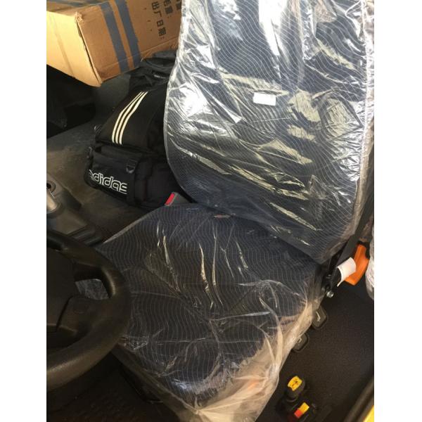 Yellow 371hp 20M3 RHD Sinotruk Howo 6x4 Dump Truck For 40-50 Tons Load