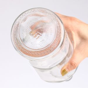 Clear 750ml Glass Vodka Liquor Wine Whiskey Bottle for Clients' Specific