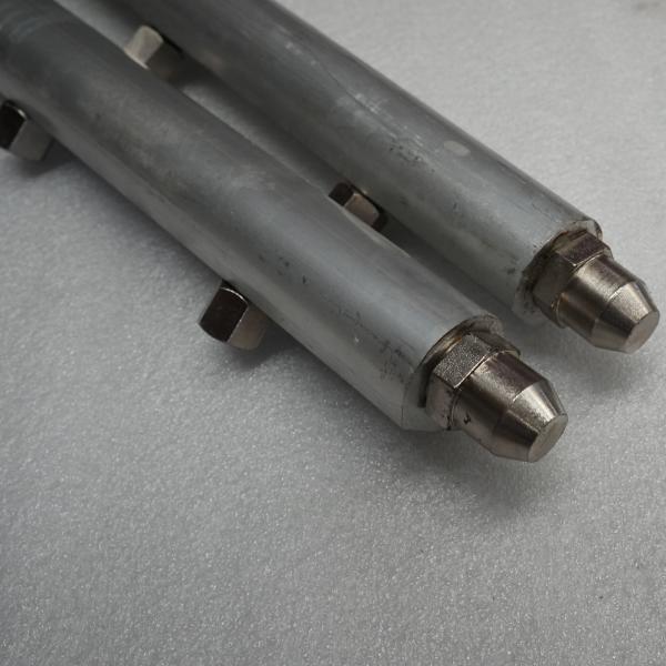 Middle High-Pressure Spray Rod for Zoomlion 5160 Sanitation Vehicles – 2.2m Aluminum Alloy, Aids Suction Nozzle in Road Stain Cleaning