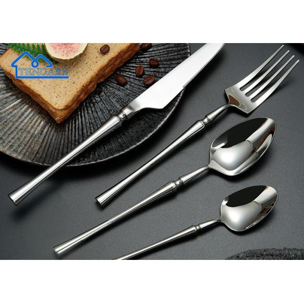 Modern Round Withe Plate Party Plates Table Setting Decoration On Sale For